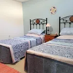 Litha House, 3 Bed Set Over 3 Floors 5 Mins From And Amenities Apartamento *