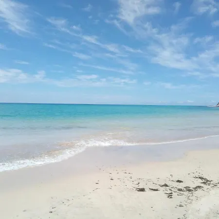 Appartamento Litha House, 3 Bed Set Over 3 Floors 5 Mins From And Amenities Caleta De Fuste