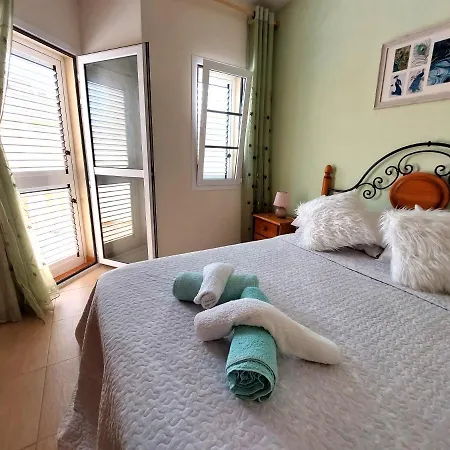 Apartament Litha House, 3 Bed Set Over 3 Floors 5 Mins From And Amenities *