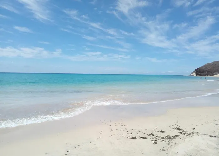 Apartmán Litha House, 3 Bed Set Over 3 Floors 5 Mins From And Amenities Caleta De Fuste